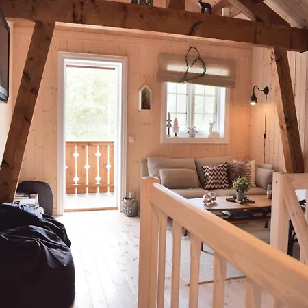 Cozy Home In Hovet With Kitchen *